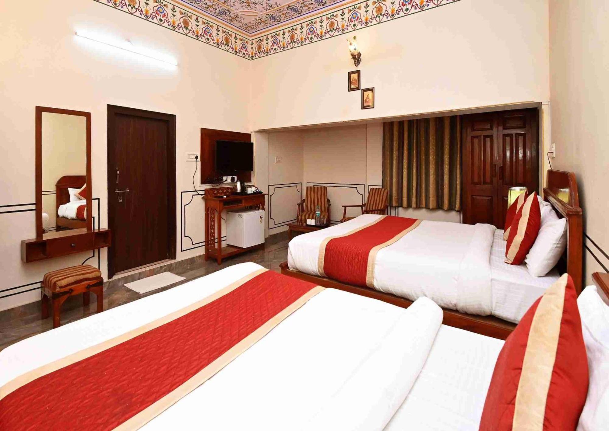 Virasat Mahal Heritage Hotel-Jaipur City Center Экстерьер фото