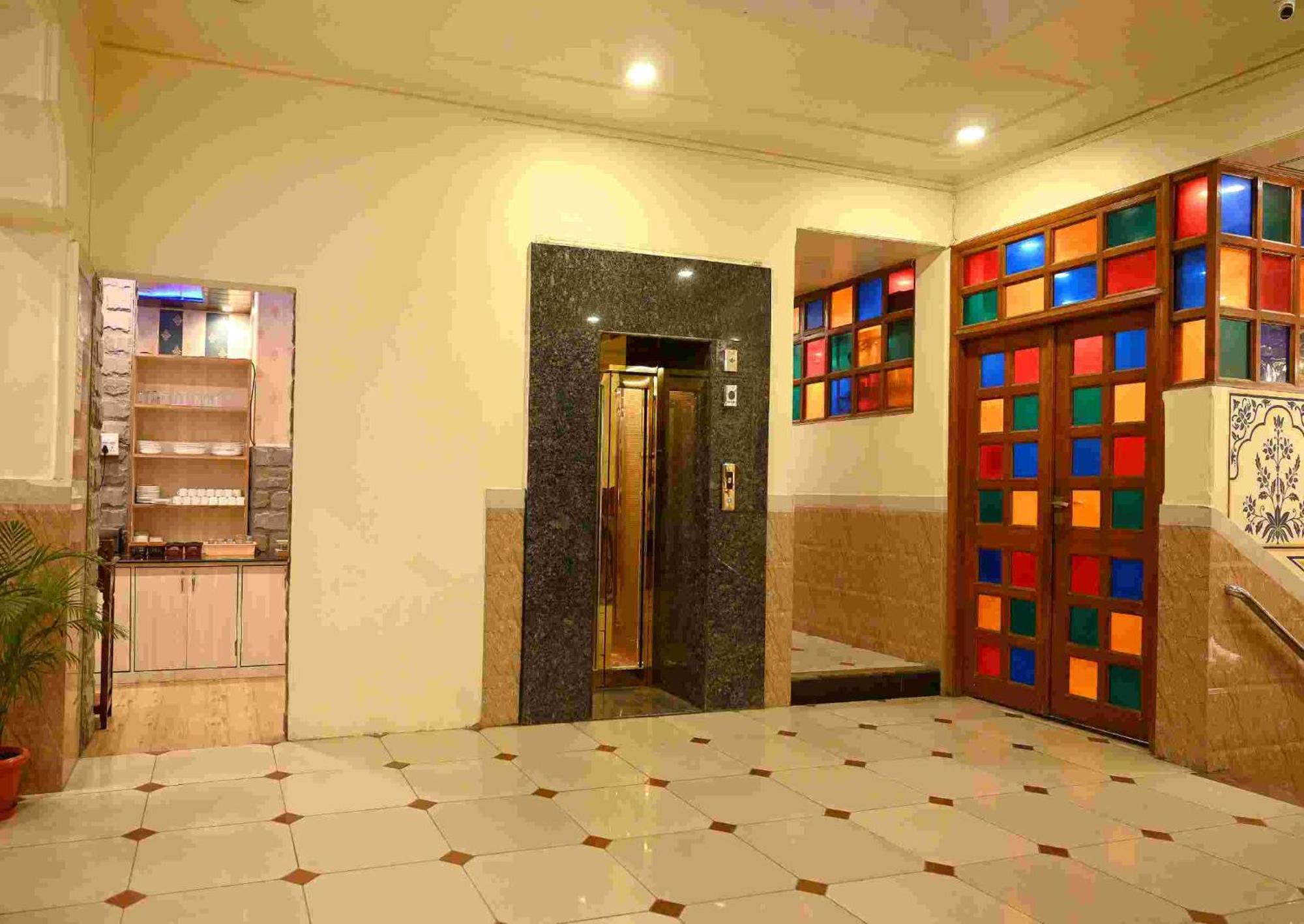 Virasat Mahal Heritage Hotel-Jaipur City Center Экстерьер фото