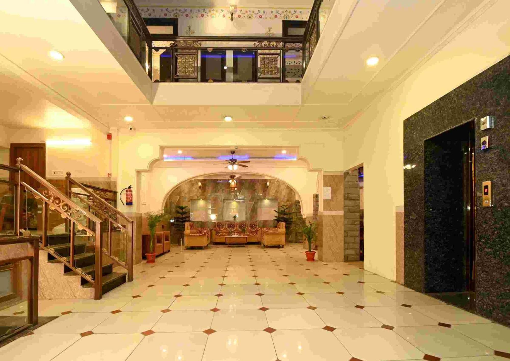 Virasat Mahal Heritage Hotel-Jaipur City Center Экстерьер фото