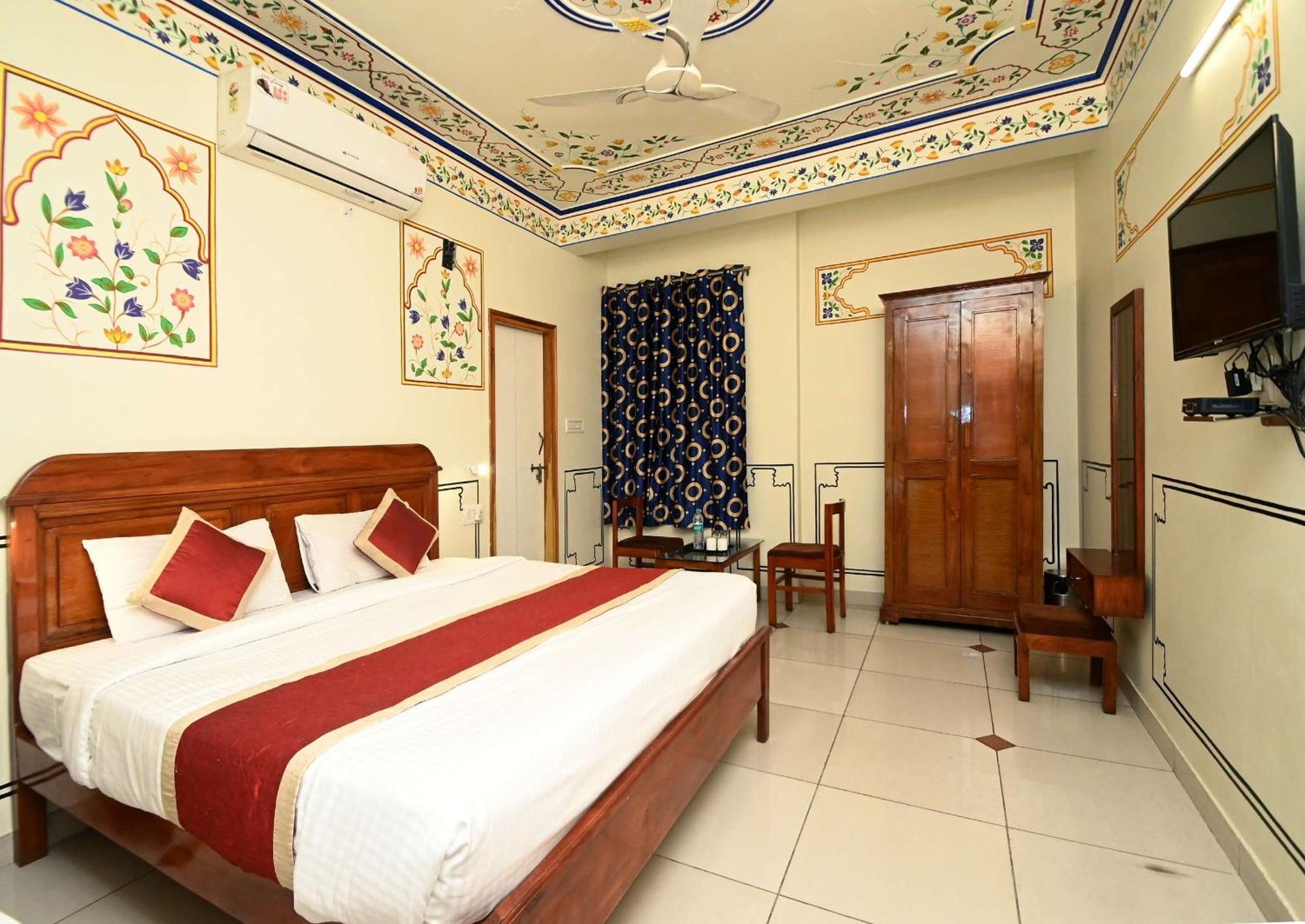 Virasat Mahal Heritage Hotel-Jaipur City Center Экстерьер фото