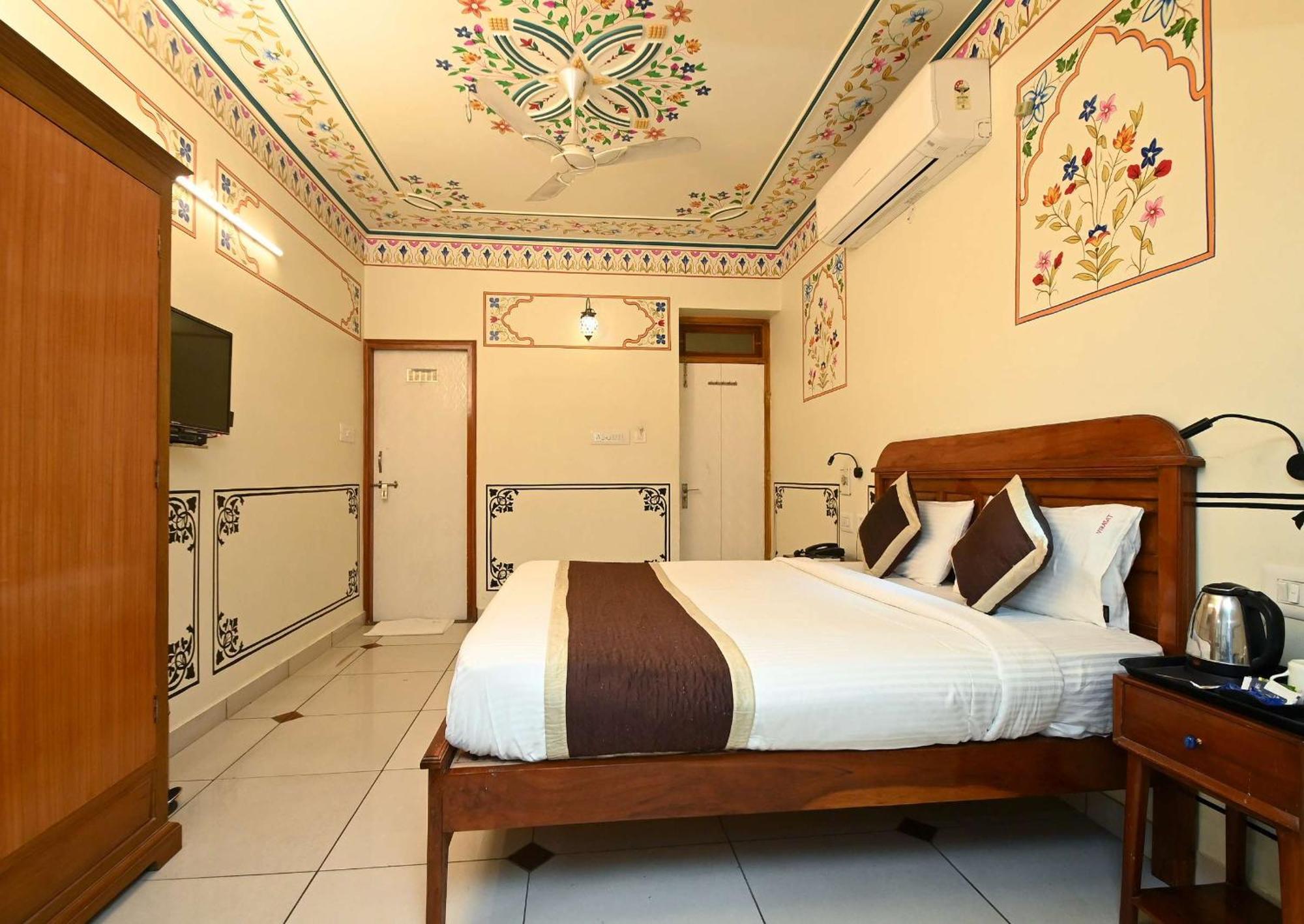 Virasat Mahal Heritage Hotel-Jaipur City Center Экстерьер фото