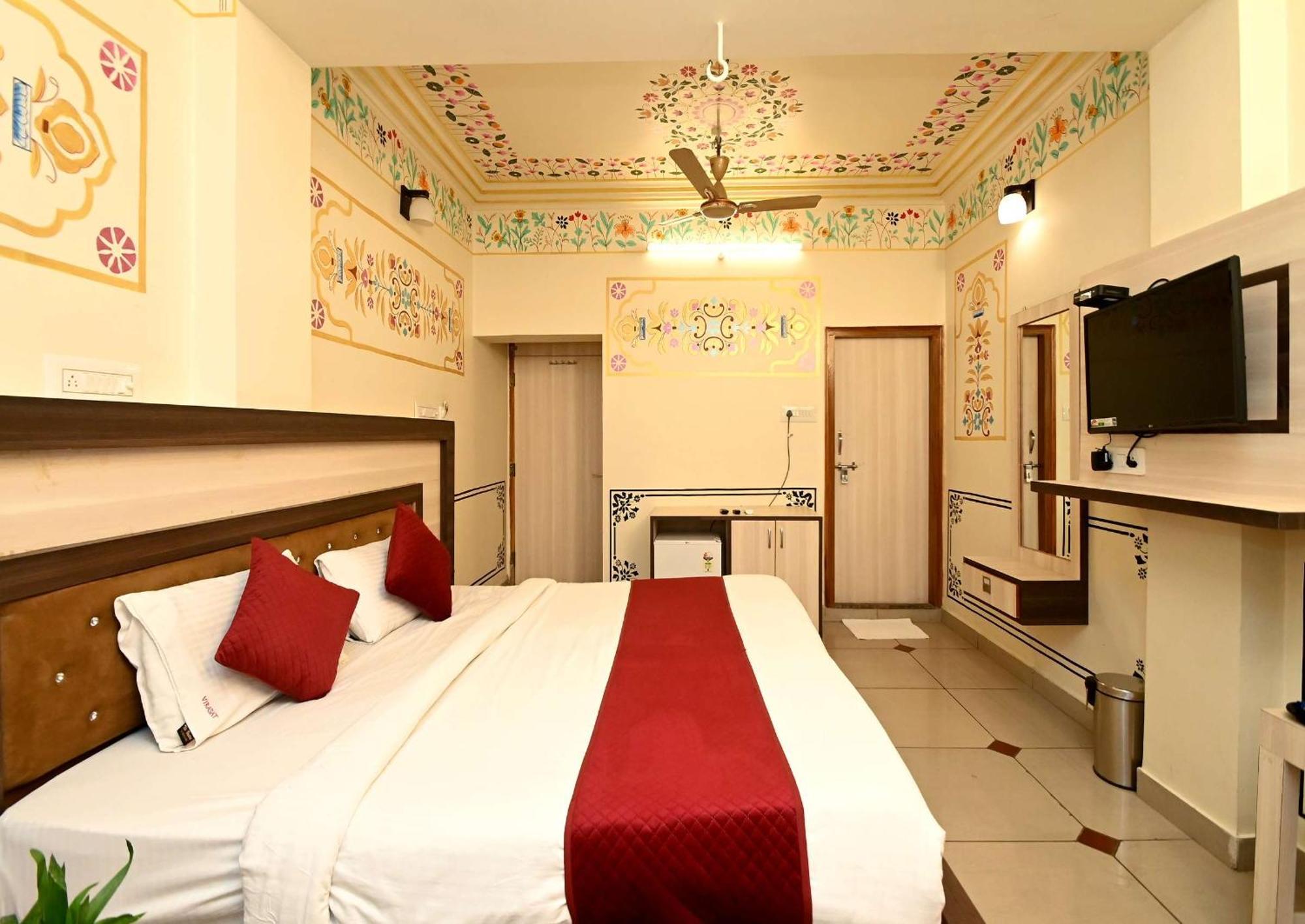 Virasat Mahal Heritage Hotel-Jaipur City Center Экстерьер фото