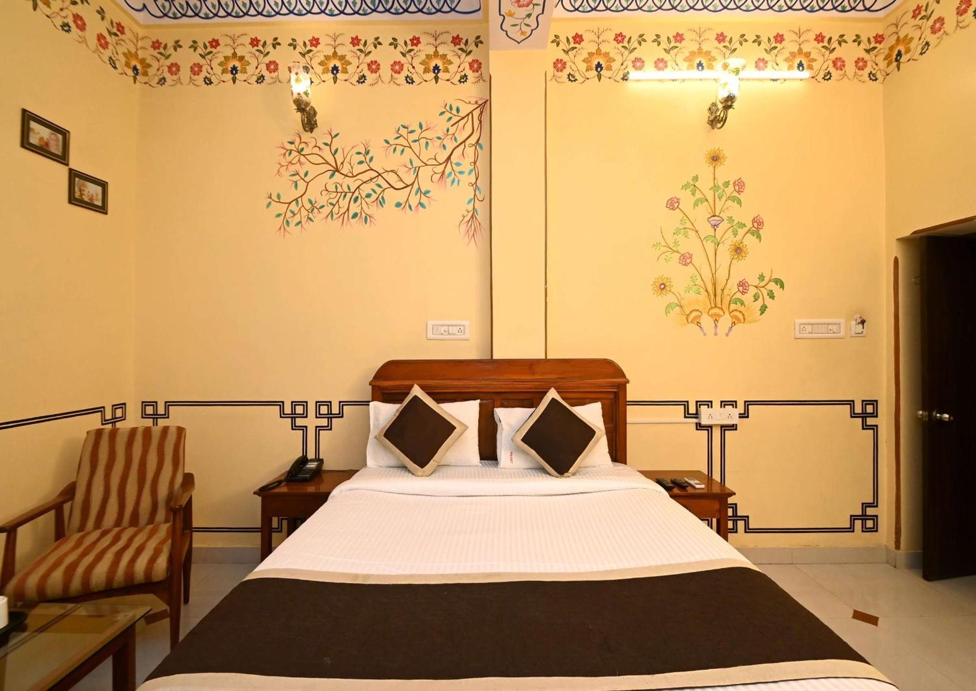 Virasat Mahal Heritage Hotel-Jaipur City Center Экстерьер фото